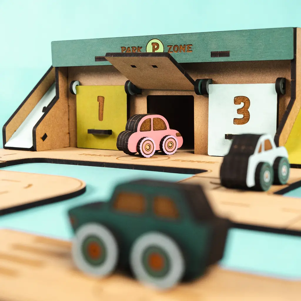Crateit Town - Wooden toy - City Park Zone