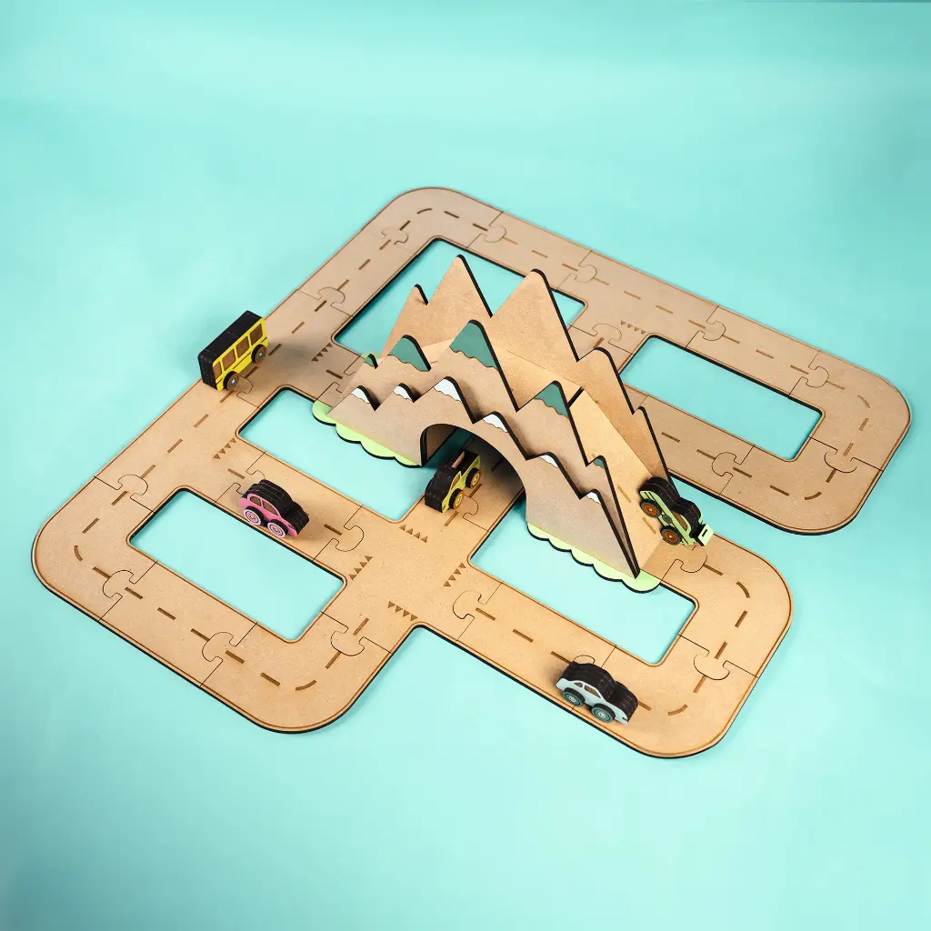 Crateit Town - Wooden toy - Around The Mountain