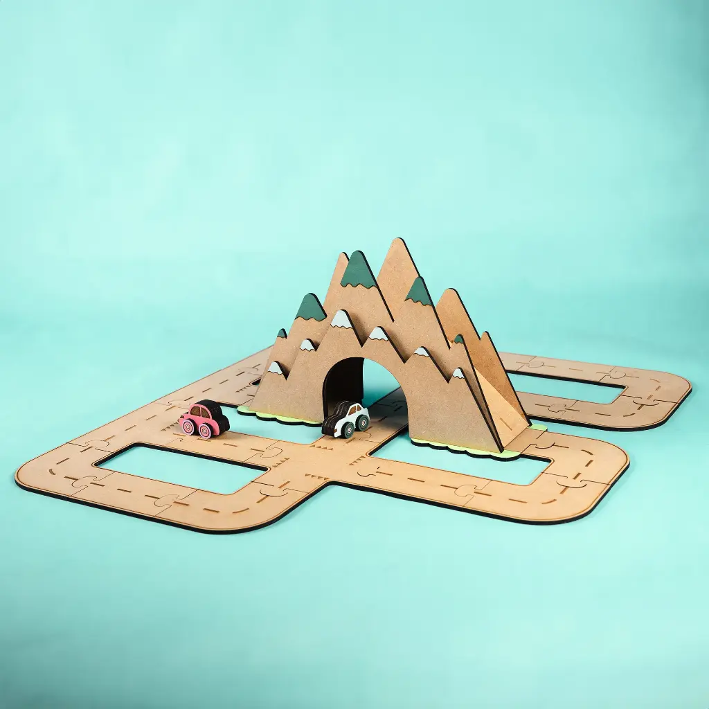 Crateit Town - Wooden toy - Around The Mountain