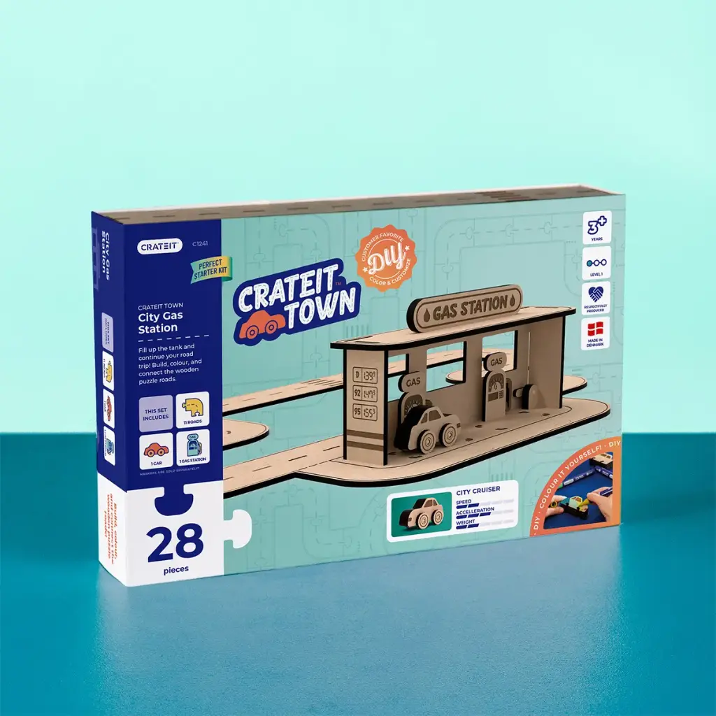 Crateit Town - Wooden toy - City Gas Station