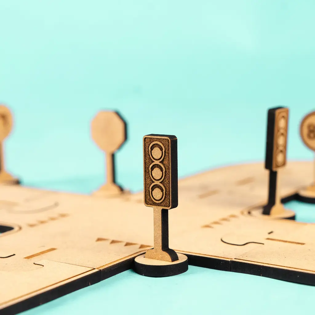 Crateit Town - Wooden toy - Traffic & Road Signs Pack